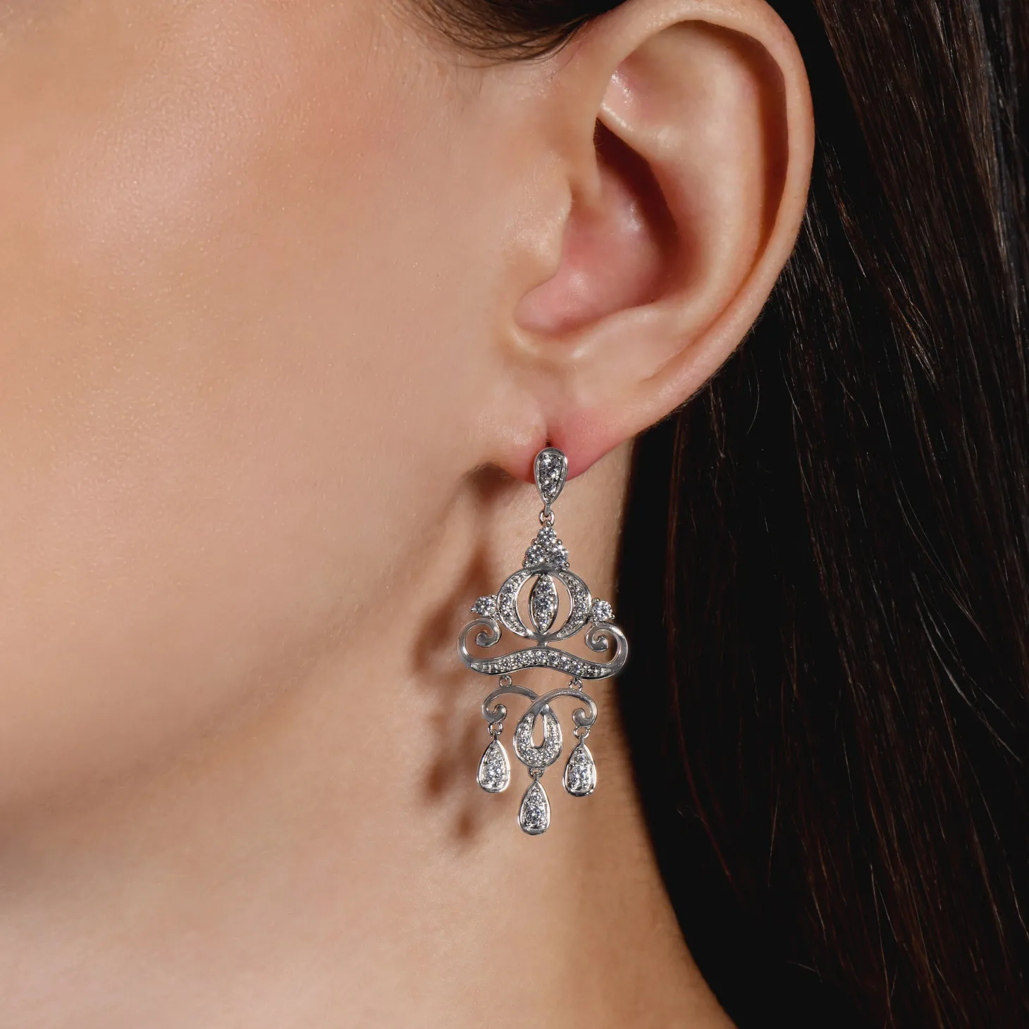 Enchanted Disney Fine Jewelry 14k White Gold 1 3/8 CTTW Cinderella Carriage Earrings